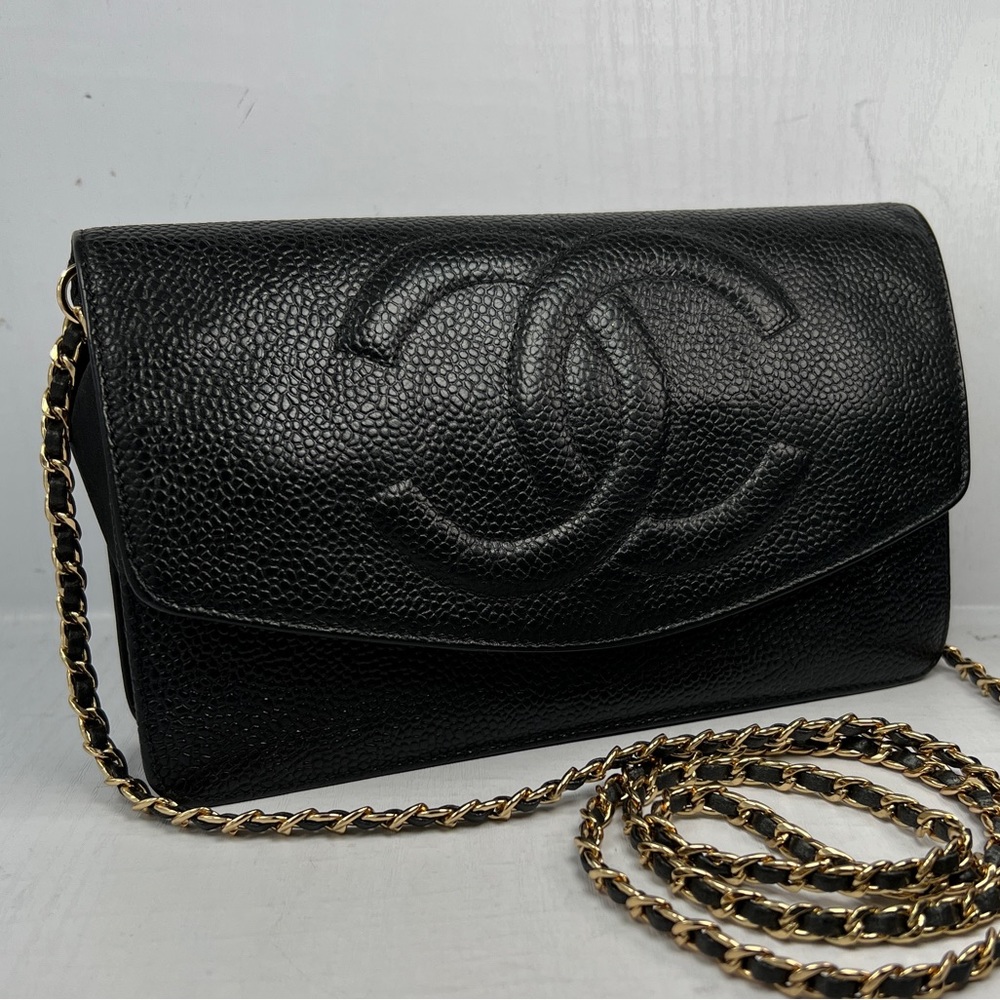 SOLD!! Chanel Timeless caviar skin WOC